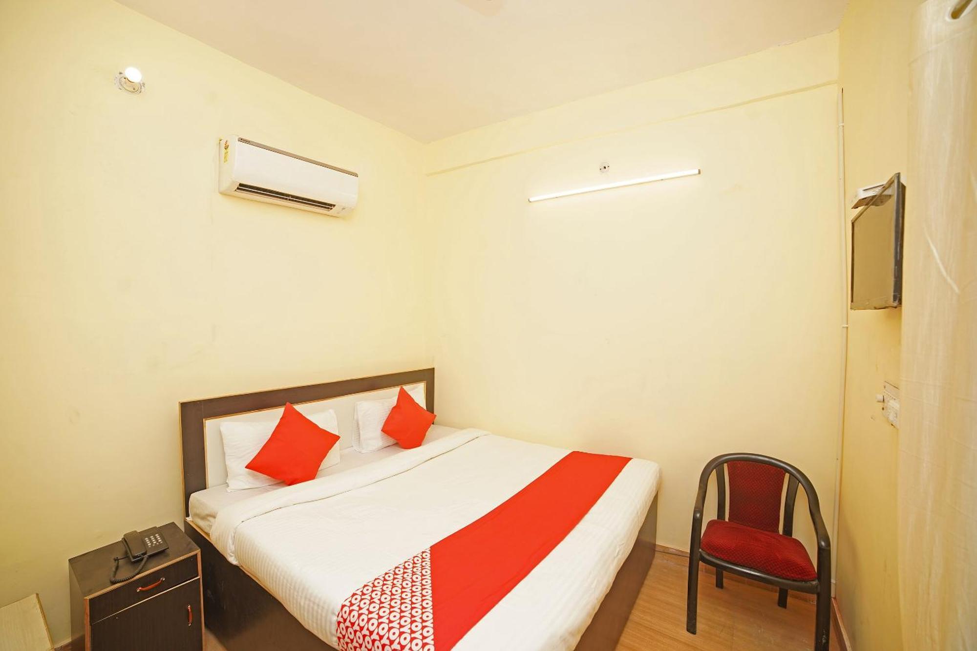Hotel O Paras Guest House & Restaurant Haldwāni 외부 사진